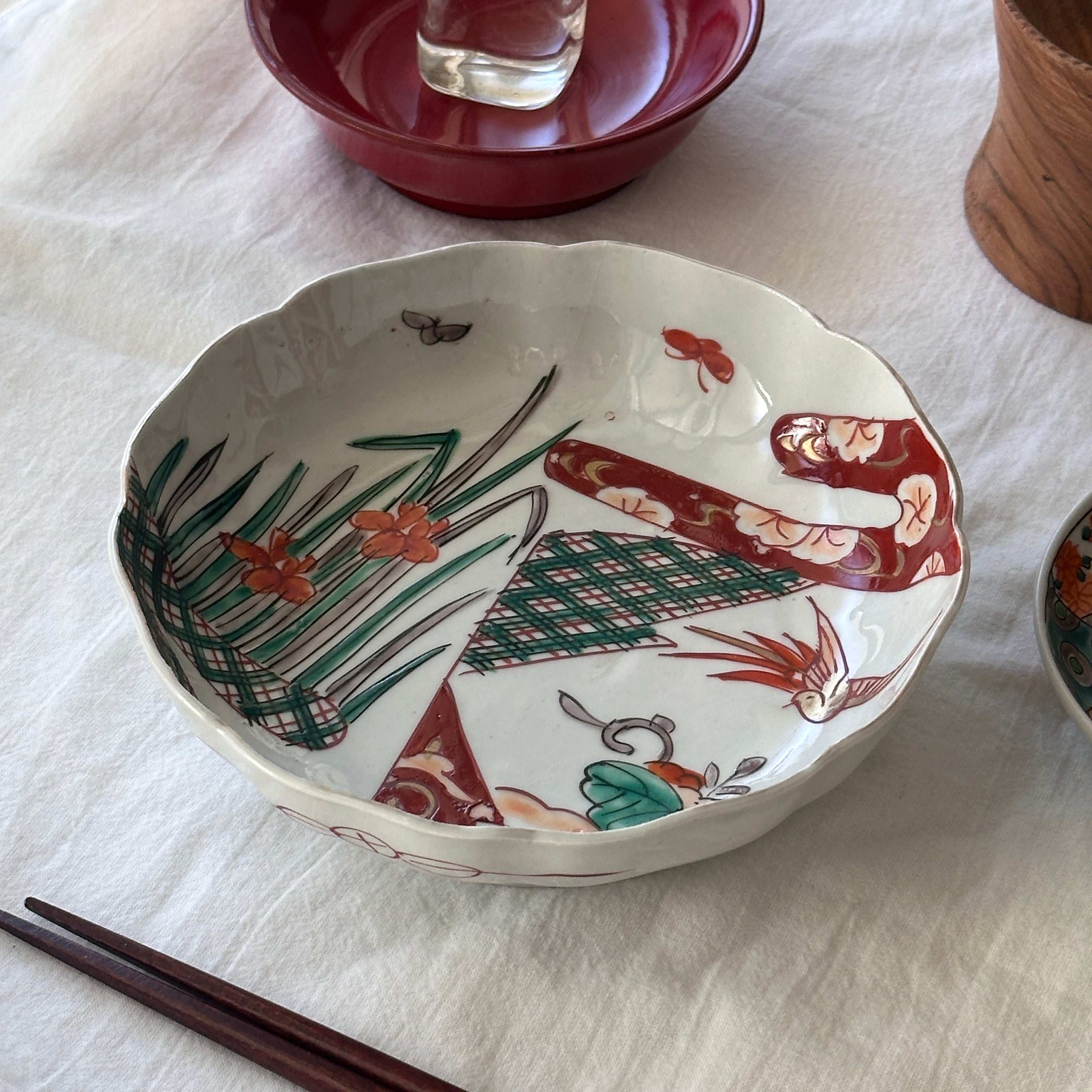 螺鈿細工 足付膳丸座卓 お盆 高足 工芸品 机 螺鈿細工 足付膳丸座卓