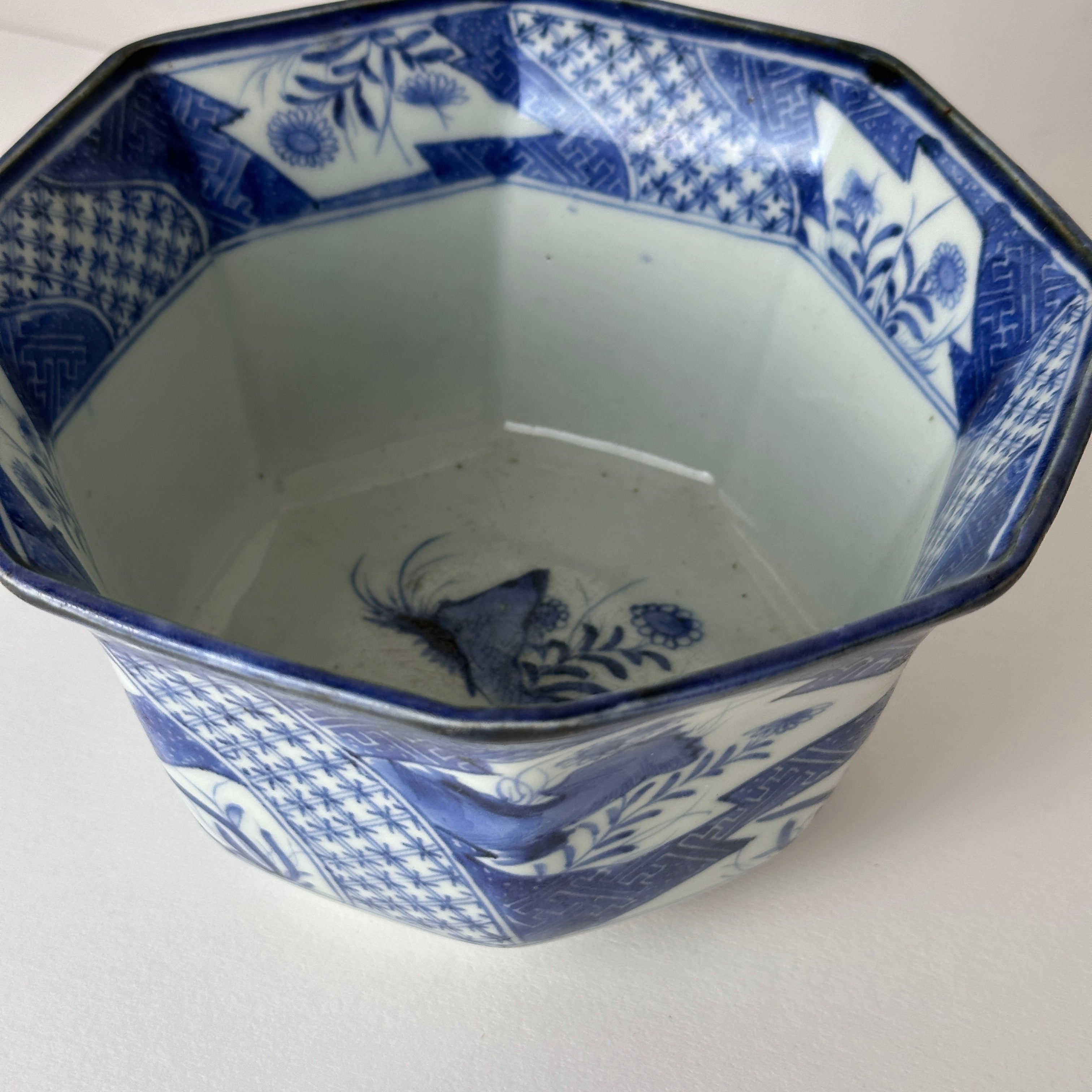 2客セット 古伊万里 染付 波乗り 兎・ウサギ 鉢・皿（径17㎝） 2