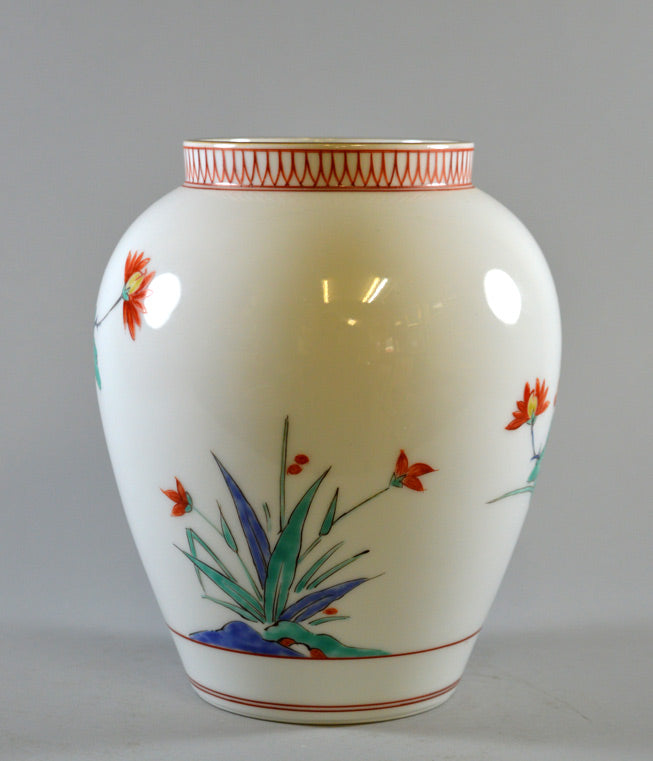 十三代 酒井田柿右衛門 錦 椿文 十三代 酒井田柿右衛門 錦 椿文 - メルカリ