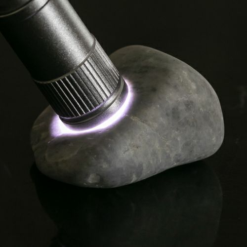 海石・宮崎海岸産・32g】（入門用ラベンダー色ヒスイ）糸魚川天然翡翠