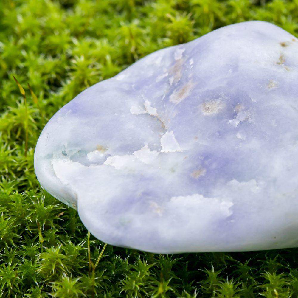 糸魚川翡翠（ヒスイ） 原石（ラベンダー）【759688a】 : 榎本通商