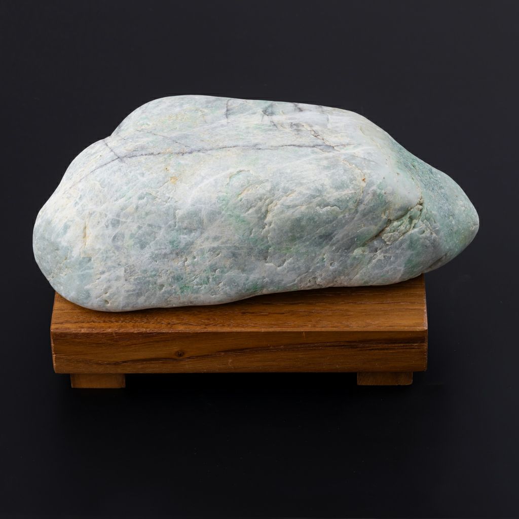 プレミアム・海石・淡緑青色・2,900g】（プレミアム淡緑青色ヒスイ