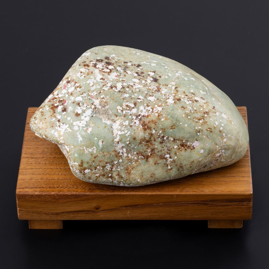 ☆翡翠原石☆糸魚川転石硬玉【姫川・川ズレ・ウブ石2.3kg】 翡翠原石