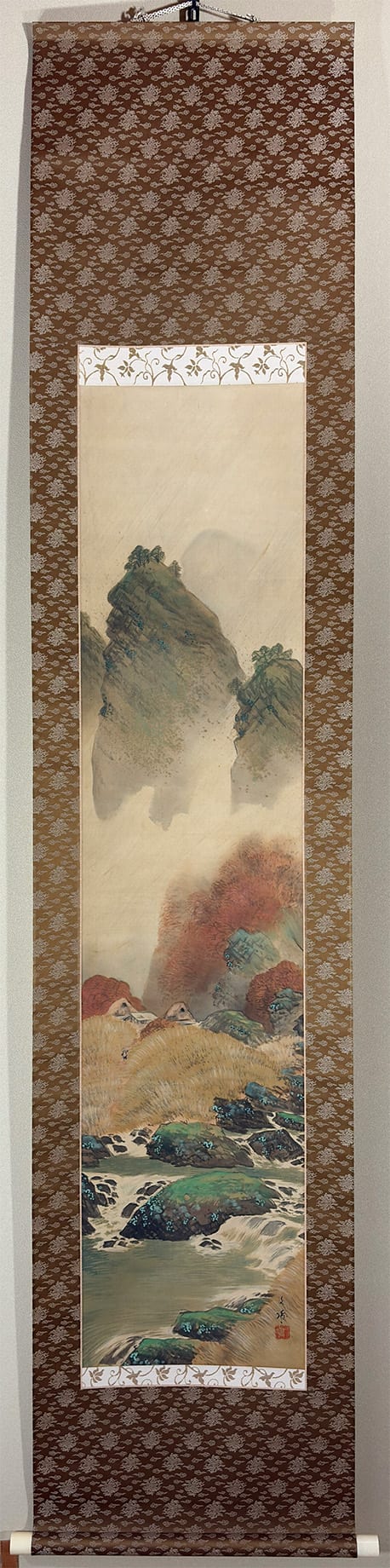 掛け軸 圭堂 松竹梅双駒 絹本 希少 軸装 茶道具 掛軸 美品 です。 掛け軸