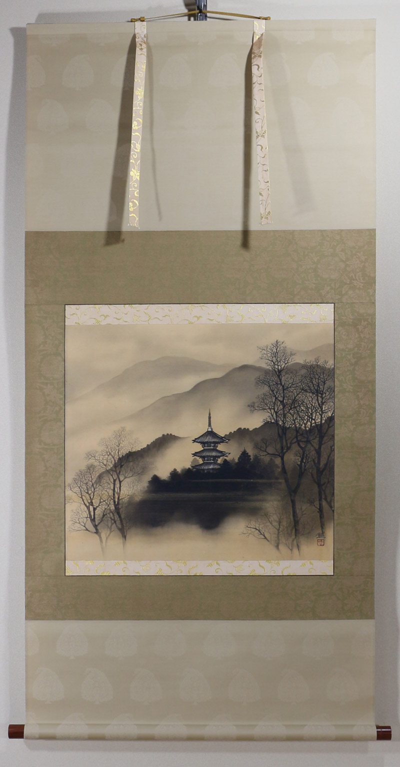 美品 掛け軸 河原進作 日輪図 太巻き付 共箱 二重箱 美術年鑑掲載 美品