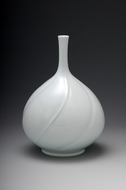 白磁鶴首花瓶(西山 正)｜ギャラリージャパン