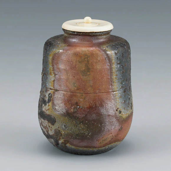 信楽焼 神山直彦作 茶碗 神山 直彦の作品一覧-公益社団法人日本工芸会