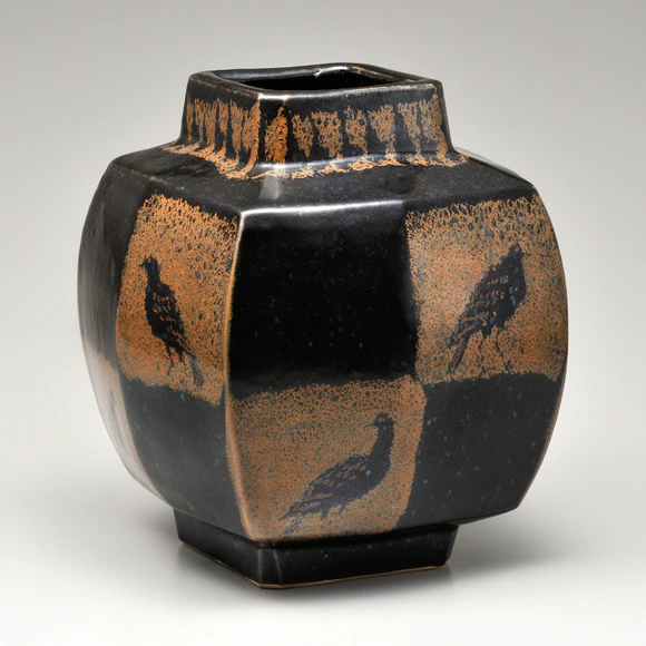 鉄釉方形鳥文花瓶(原 清)｜ギャラリージャパン
