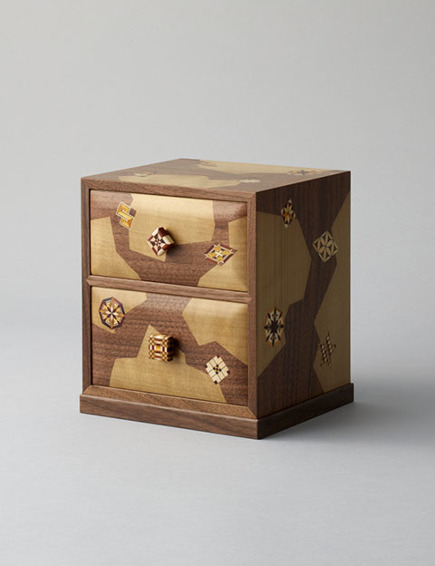 寄せ木細工5つ引きタンス