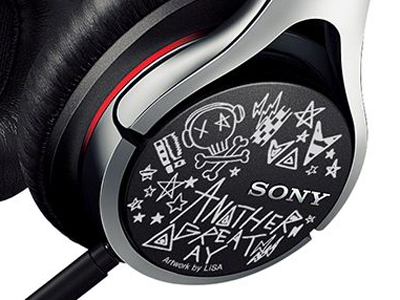 極美品】SONY MDR-10RC LiSAモデル 極美品】SONY MDR-10RC LiSAモデル