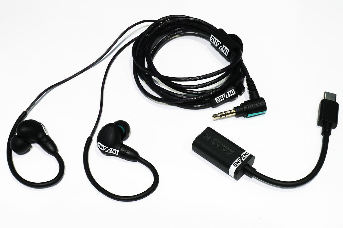 ソニー初のゲーミング有線イヤホン「INZONE E9」ソニーストア実機