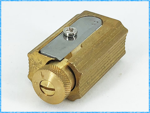 DUX ダックス鉛筆削り