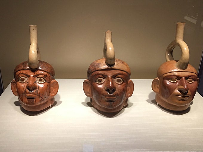 中古代アンデス文明 注口双胴土器 ペルー 2017/10/21～2018/2/18】