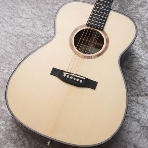 マダガスカルローズウッド、エボニー指板のアコースティックギター検索