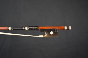 バイオリン弓、Steffen Kuhnlaの弦楽器検索結果一覧 | 【クロサワ楽器