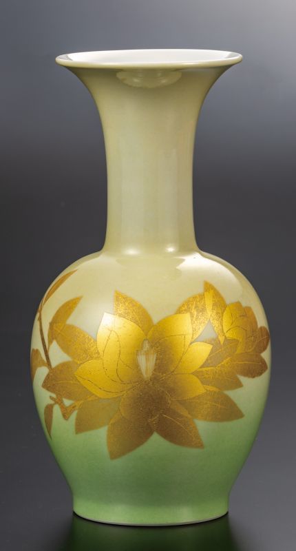 人間国宝 錦山窯三代 吉田美統 九谷焼『釉裏金彩芙蓉文 花生』 珍色】