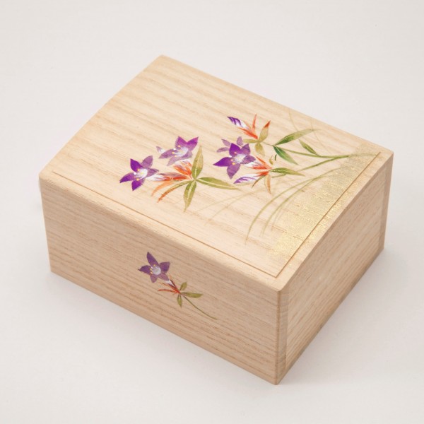 花暦絵入り小箱 10月の花【りんどう】 | 桐箱の箱藤商店 | 京ものさんぽ
