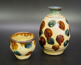 金城次郎の作品 京乃屋