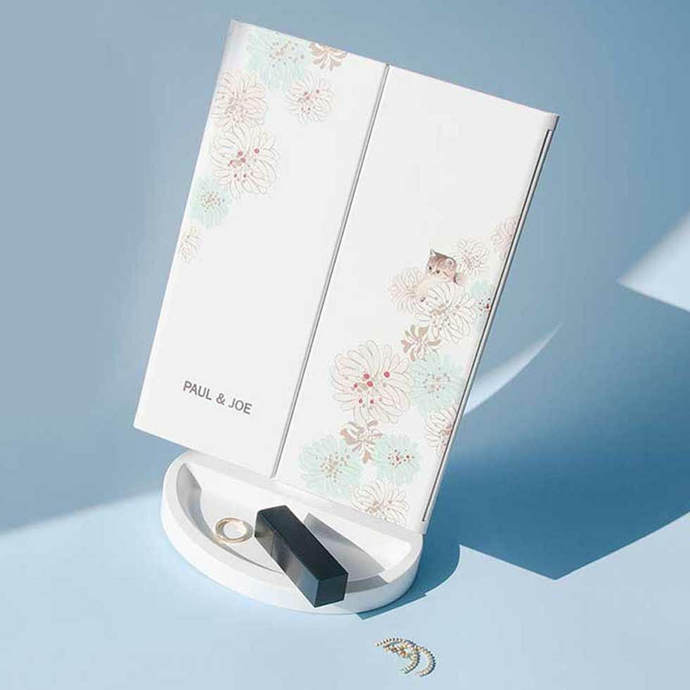 PAUL & JOE (ポール＆ジョー)LED三面ミラーKBE-3260 | コイズミ