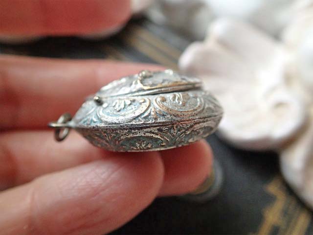 フランスアンティーク パウダーケース 刻印 シルバープレート ミラー