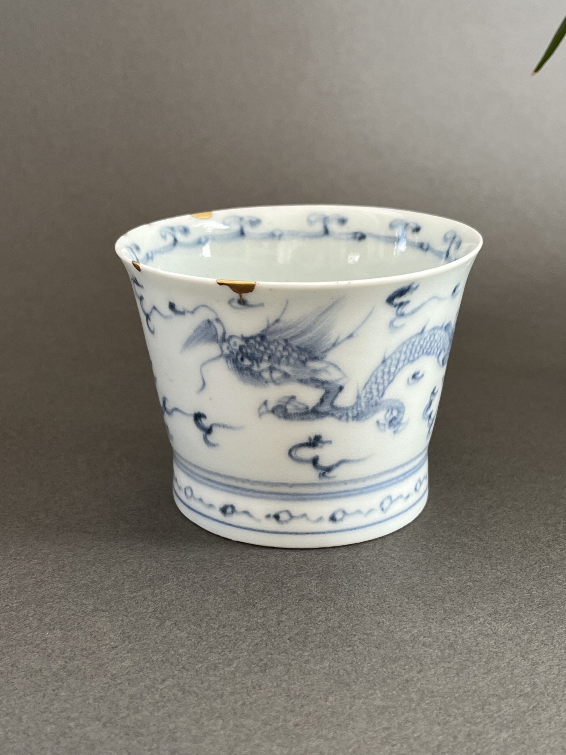白磁素文盃洗 金継ぎ 白磁素文盃洗 金継ぎ 美術品・アンティーク