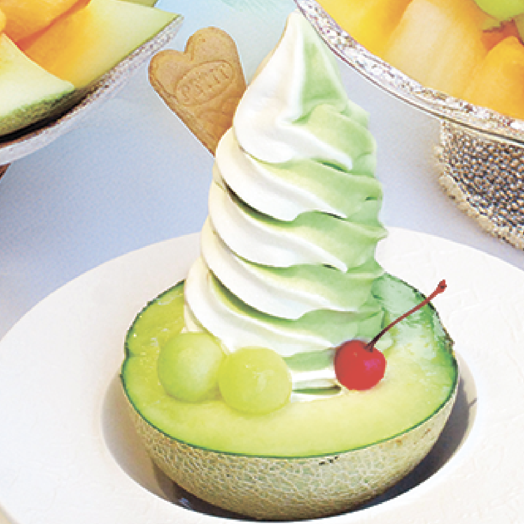 スペシャルメロンパフェスタート-ル・フカサク｜深作農園カフェ