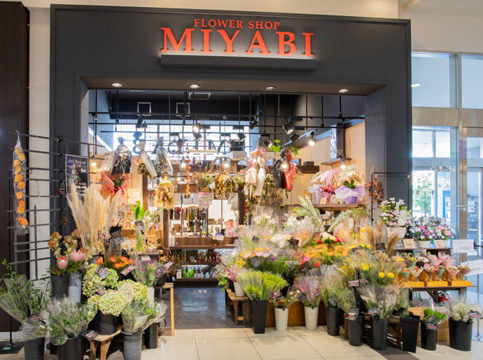 FLOWER SHOP MIYABI | 【公式】LECT（レクト） | IZUMI（イズミ）
