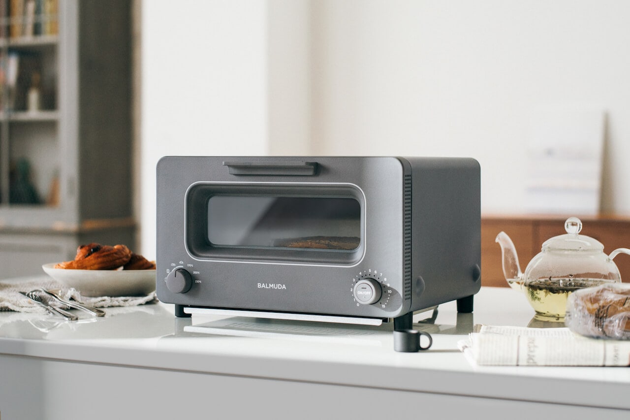 バルミューダ ザ・トースターに限定色のグレーが登場！ | LEE