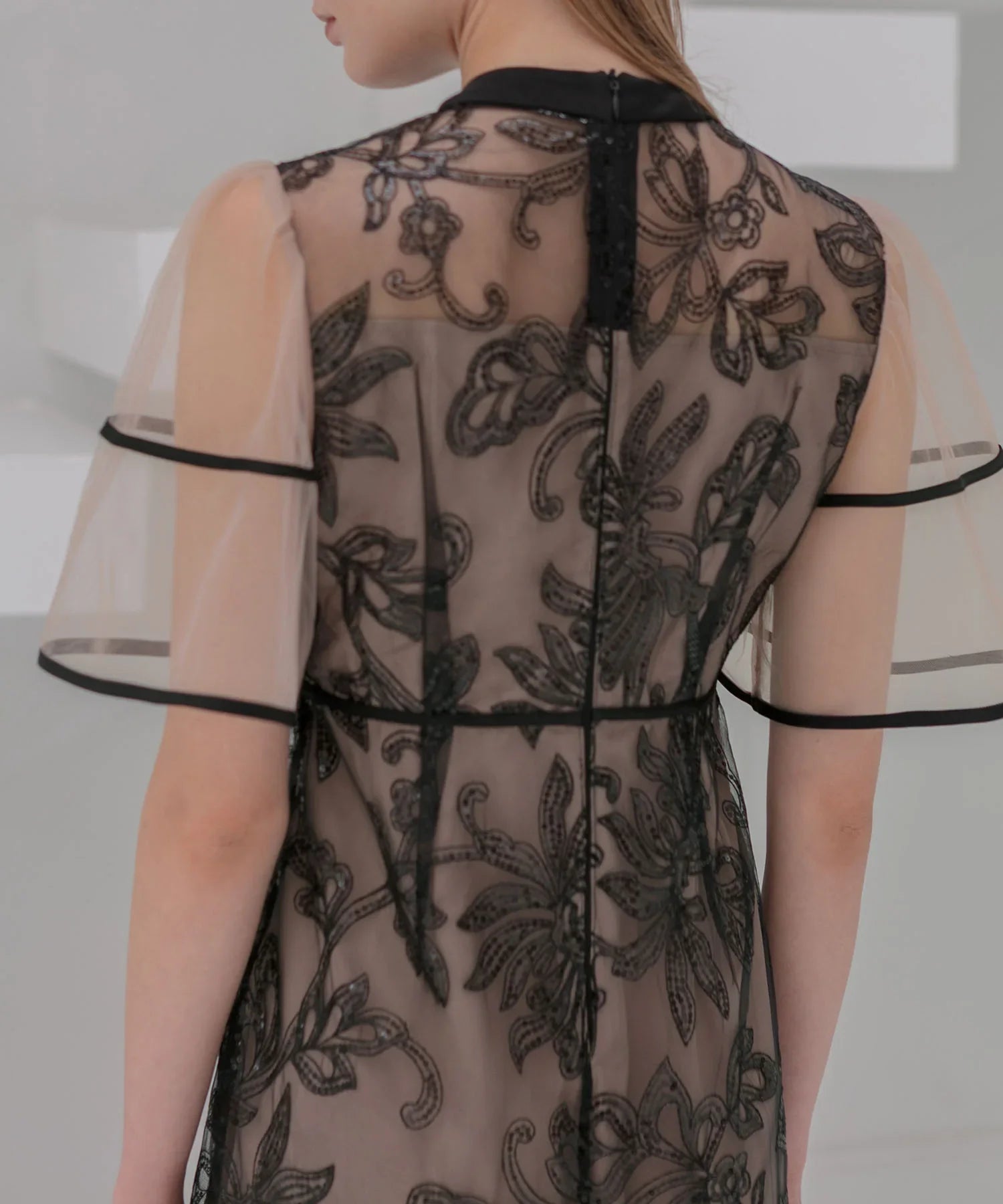 当日発送】スパンコールフラワーIラインワンピース結婚式ドレス