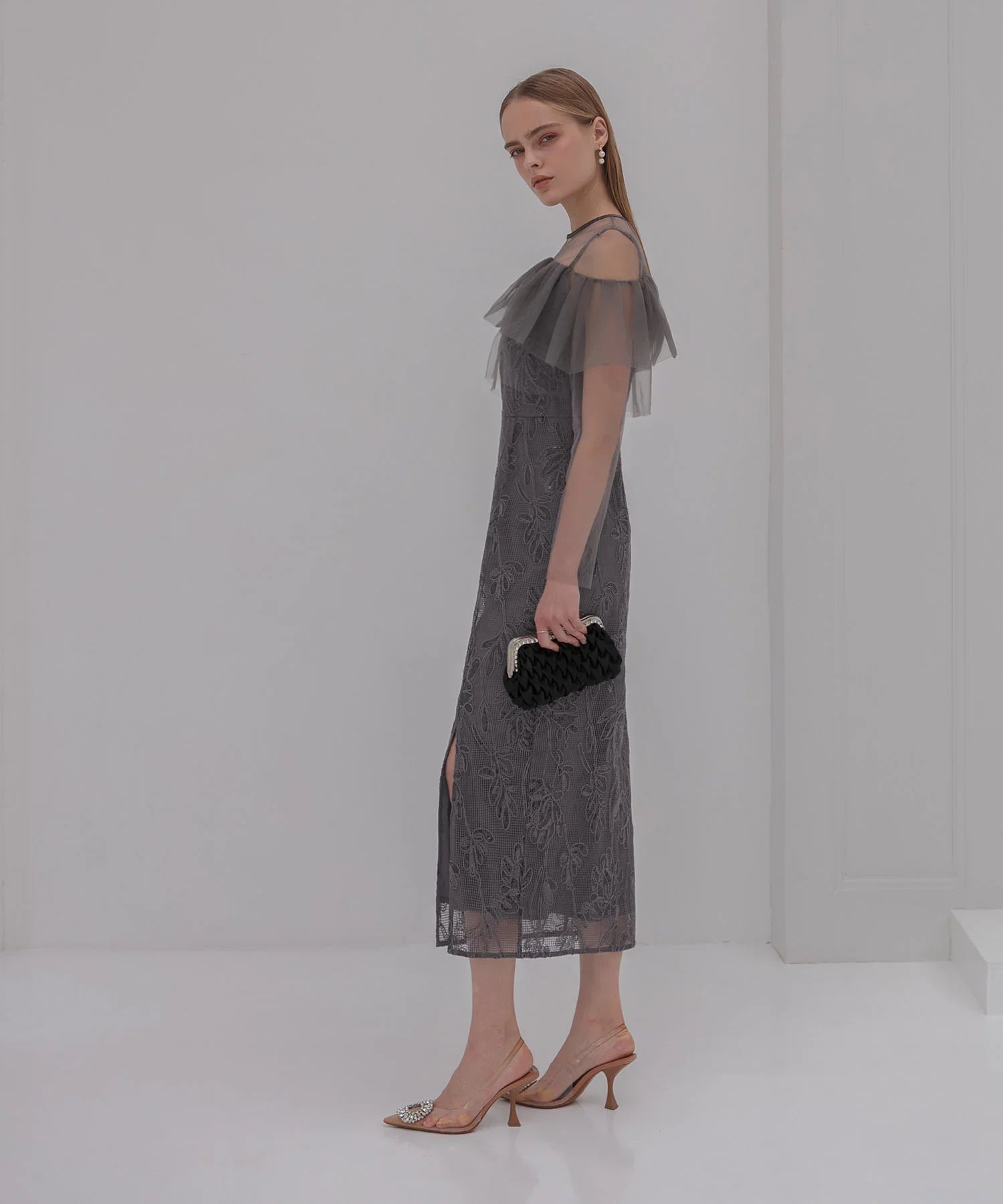 当日発送】2WAYアシンメトリーフリルチュールフラワーIライン