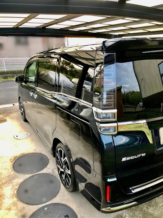 80ヴォクシー 前期 テールランプ 未使用】【純正】テールランプ 80系