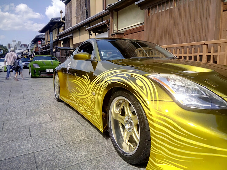 ワイルドスピード フェアレディZ 350z 金色 ワイルドスピード