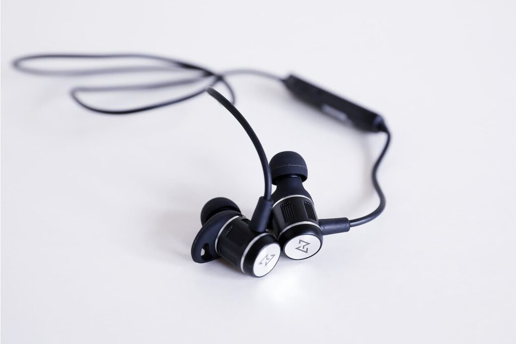 AVIOT WE-BD21d レビュー ｜驚きの音質。豊かな響き。でも1万円以下の