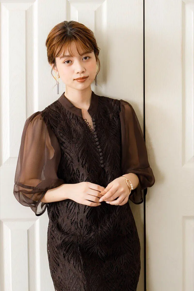 ダークブラウンのリーフ柄レースドレス | Dorry doll | M | 結婚式