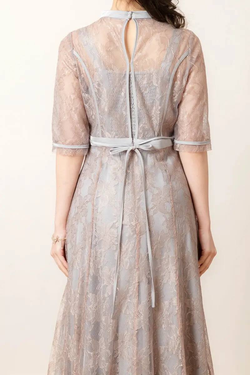 グレージュのラッセルレースパイピングドレス | Dorry doll | M | 結婚