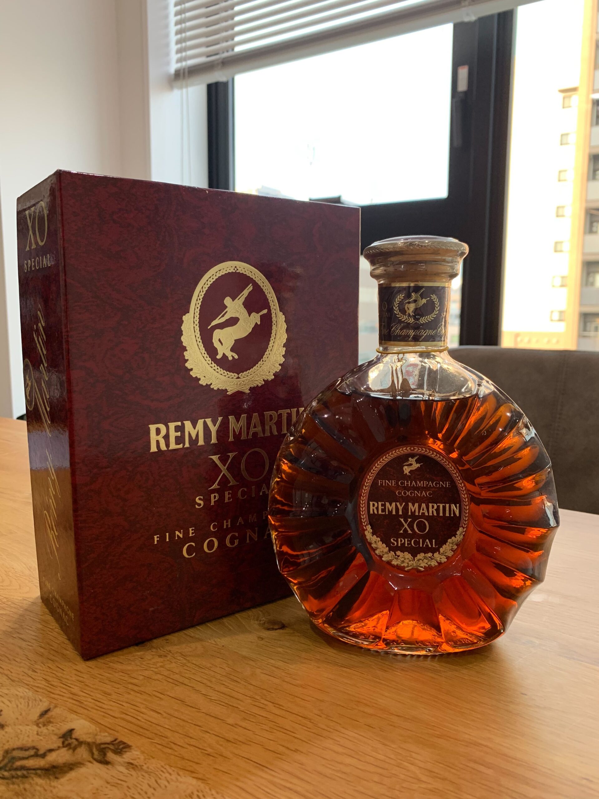 未開栓】REMY MARTIN レミーマルタン XO スペシャル ブランデー 700ml
