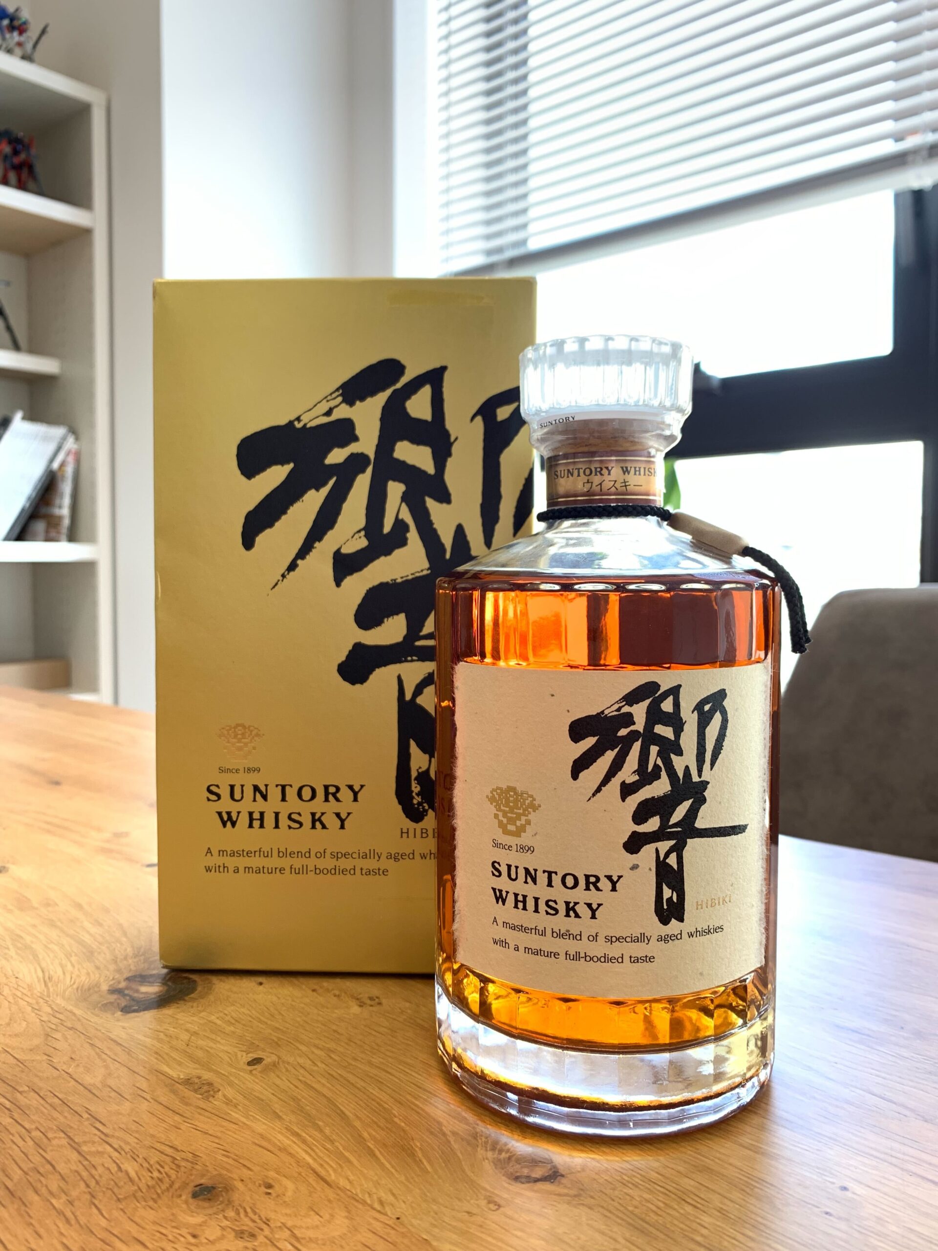 サントリー 響 17年 ゴールドラベル 750ml 未開封 サントリー