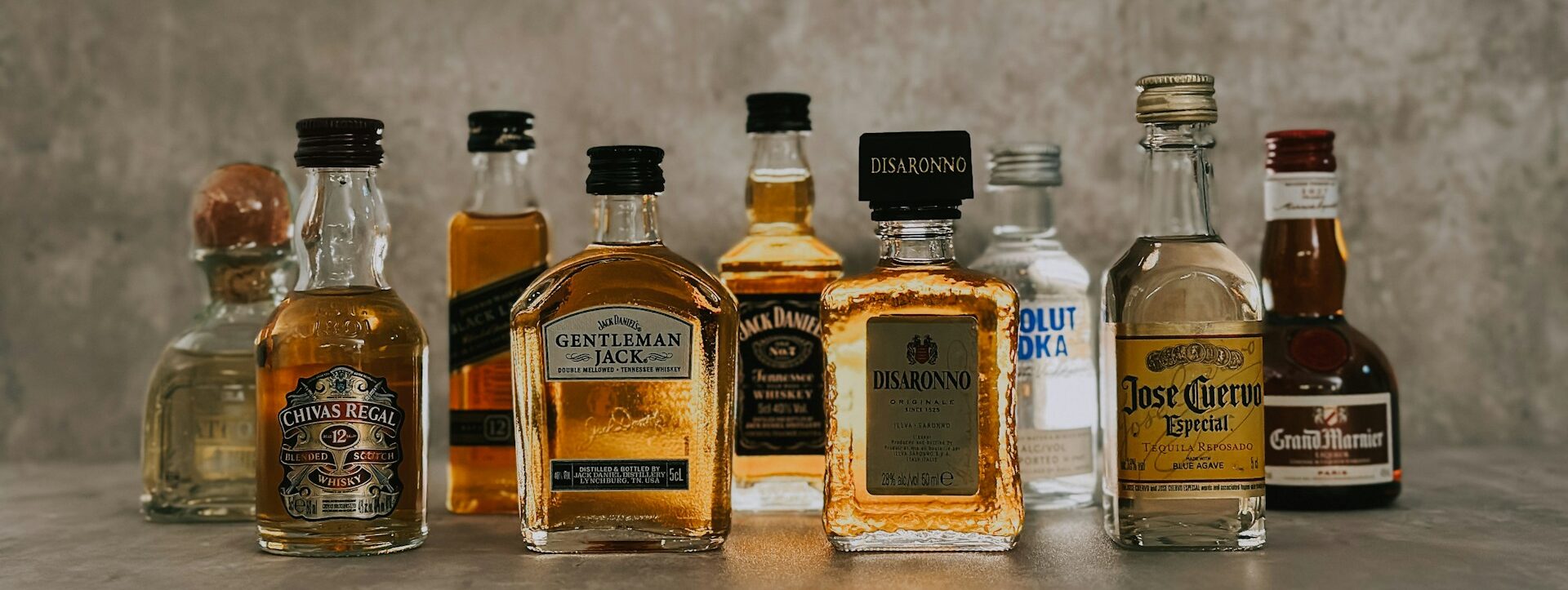 希少なウイスキーのミニボトル | お酒買取専門店リカー999【Liquor999】