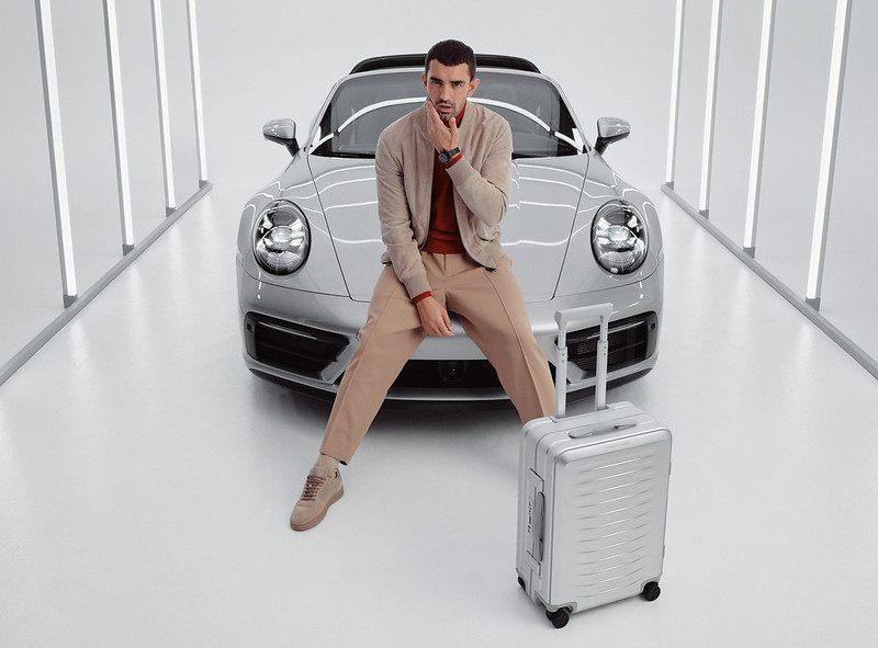 ポルシェデザインが新作「ロードスター・アルミニウム」スーツケースを
