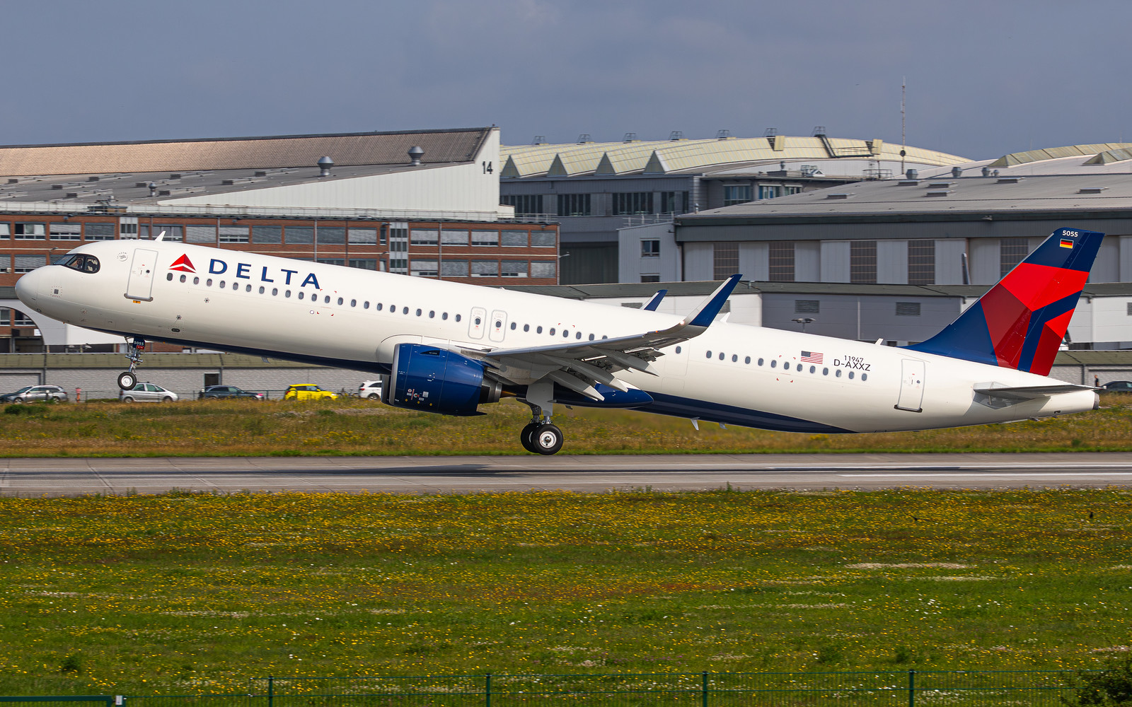 Airbus A321-271NX, Delta Air Lines, D-AXXZ, N555DE (MSN 11947