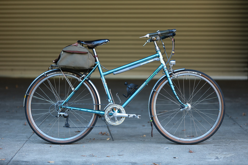 Tani's *RIVENDELL* charlie h. gallop / BUILT BY BLUE LUG