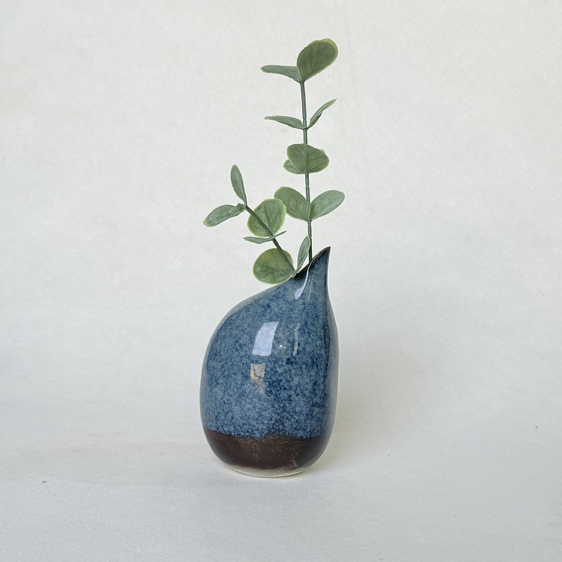 送料無料】台湾 花入 花瓶 陶芸 手作り陶器 ツーもち-陶磁器 - Pinkoi