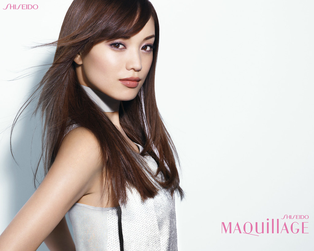 激レア【非売品】蛯原友里 ☆資生堂 マキアージュ × oggi [カタログ