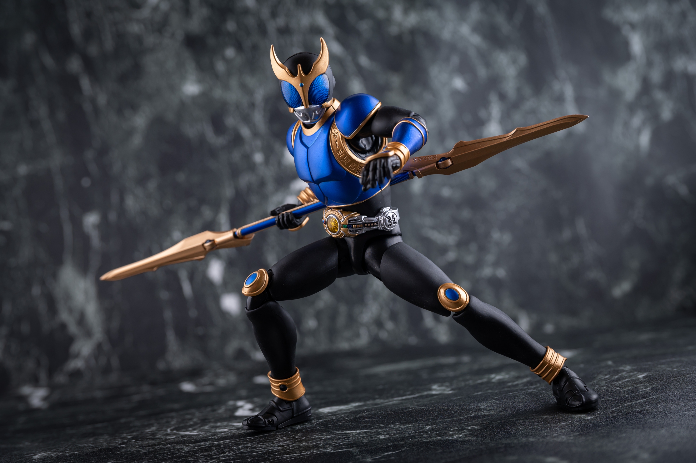 SHFiguarts 真骨彫 仮面ライダークウガライジングドラゴン レビュー