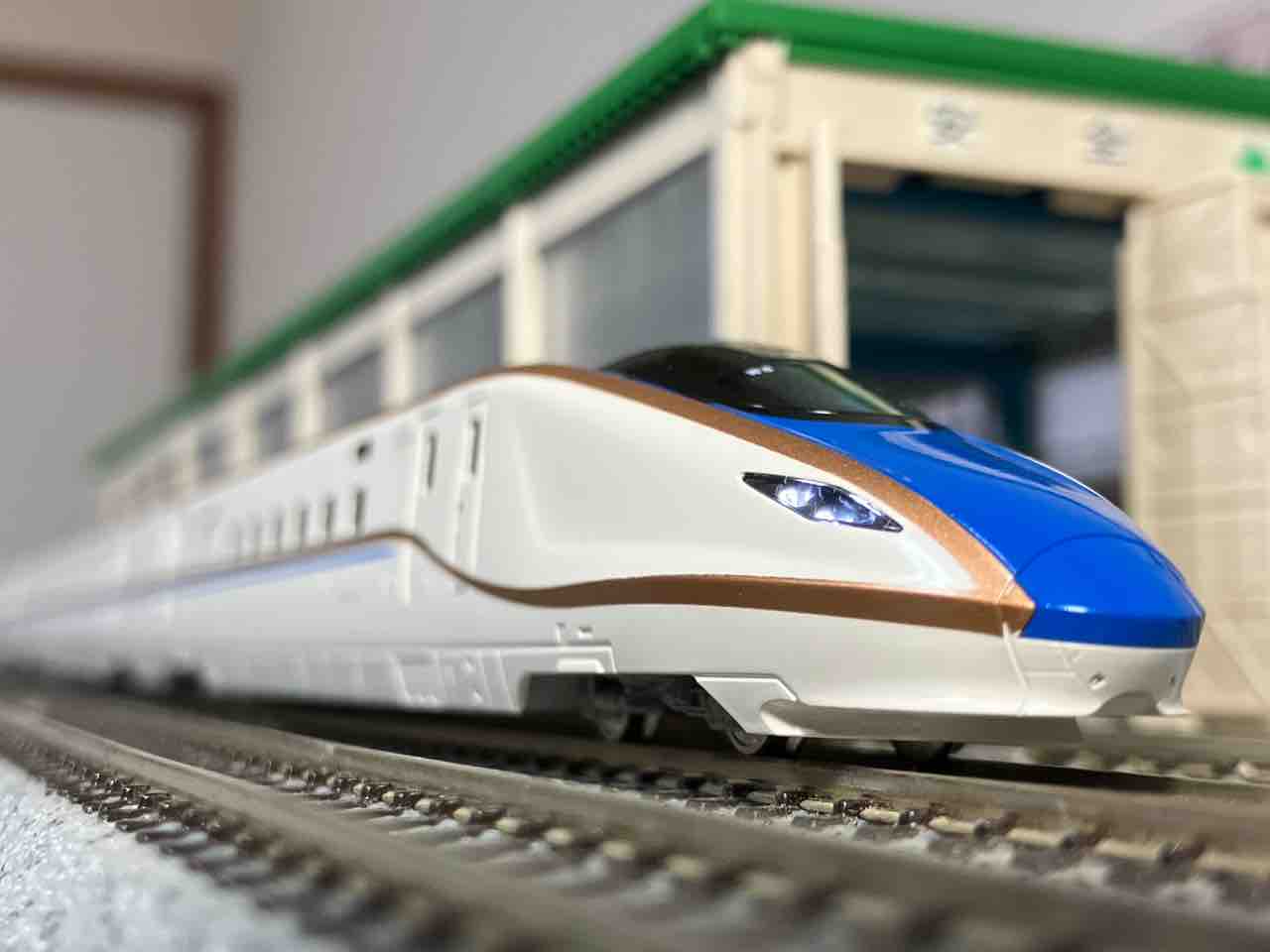 KATO W7系 入線 : 夏島鉄道