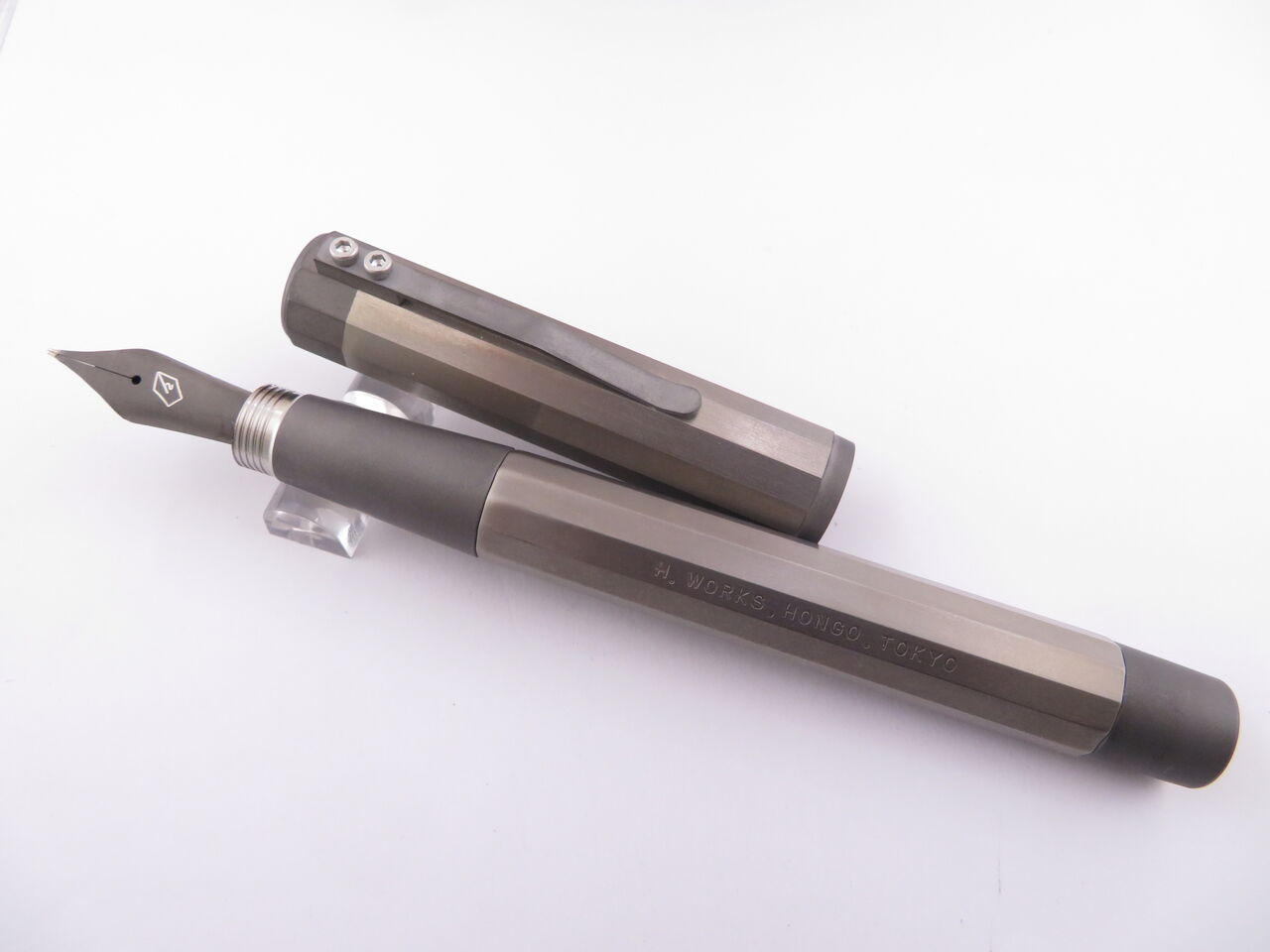 エイチワークス チタン万年筆 ① : 万年筆おやじの備忘録