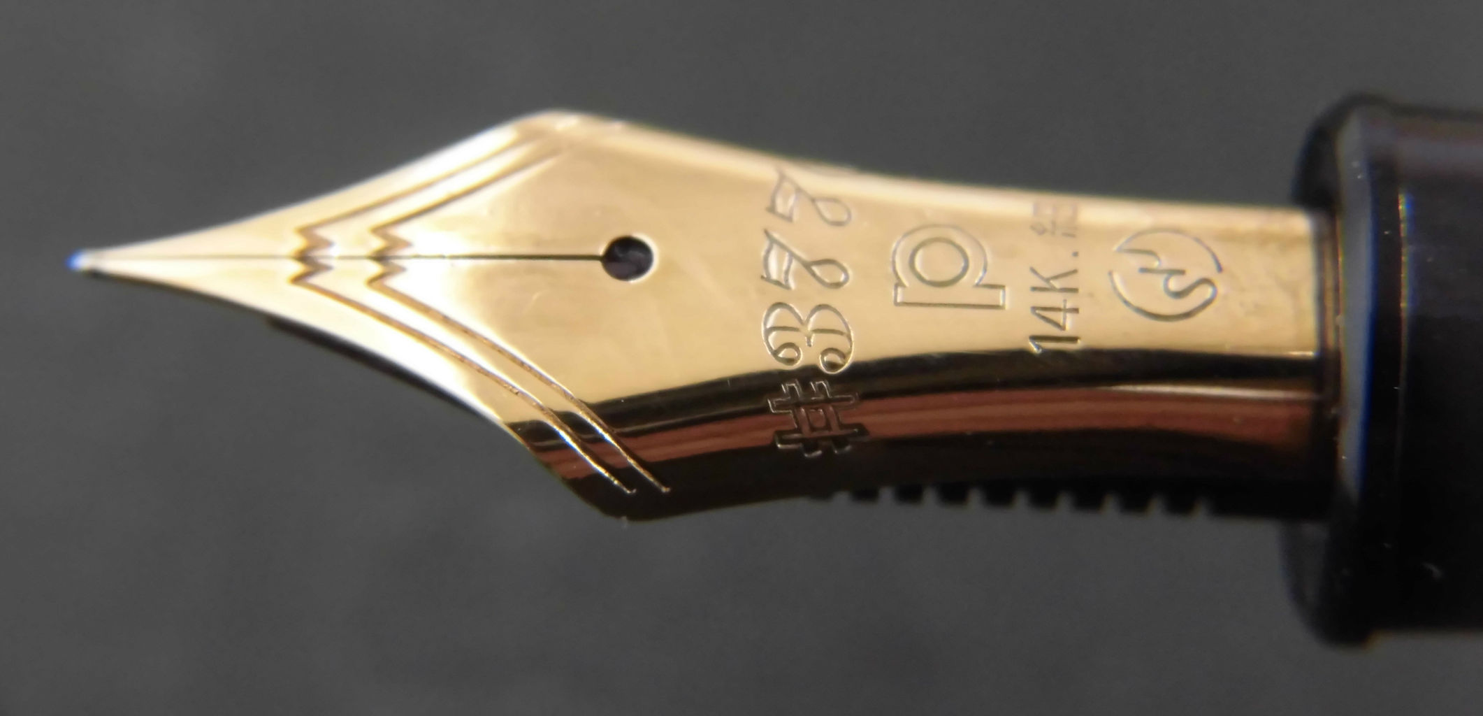 PLATINUM #3776 ギャザード 14K＜細＞ : 万年筆おやじの備忘録
