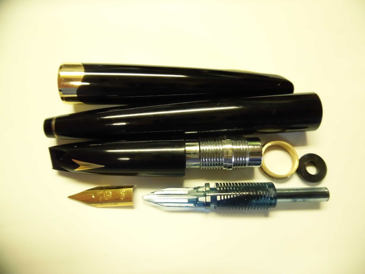 PILOT パイロットE-300 万年筆 14金② PILOT E-300 14K-585 <SOFT> : 万年筆おやじの備忘録