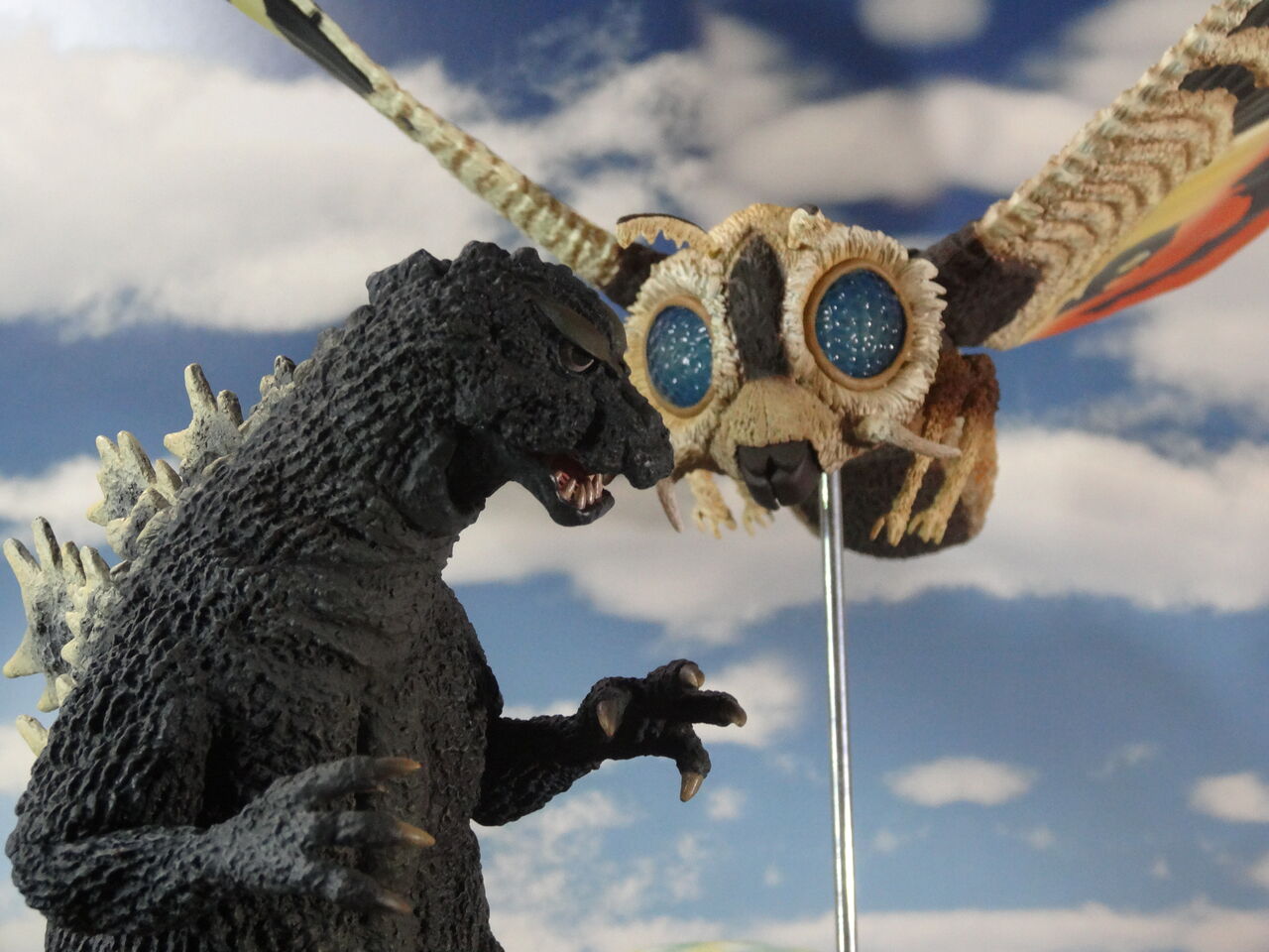 ⭐︎未使用 モスラ対ゴジラ 1964 塗装済み完成品スタチュー ⭐︎未使用