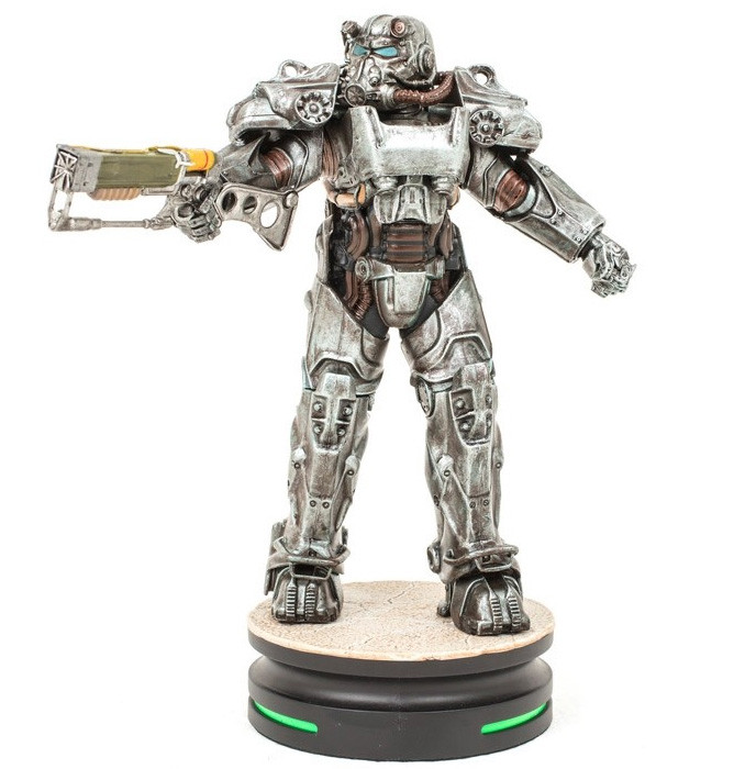 海外ファンによる『Fallout 4』パワーアーマー本気コスプレ！ アトム